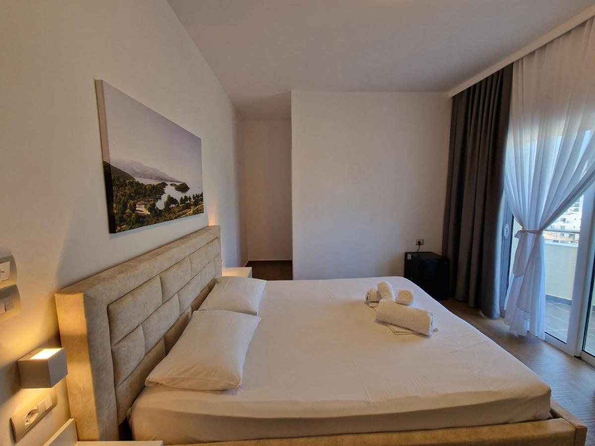 Hotel Queen Margaret Seaside Ksamil Eksteriør billede